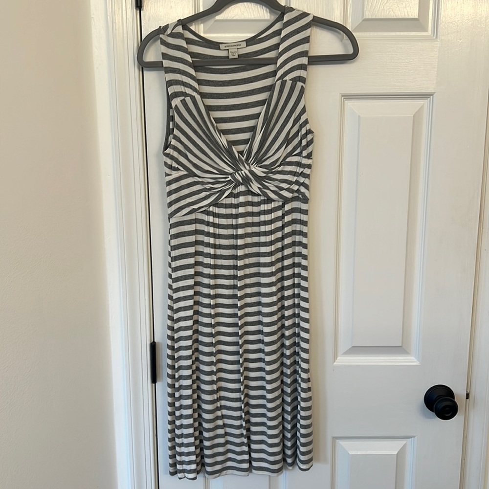 Boston proper flowy striped dress size xs